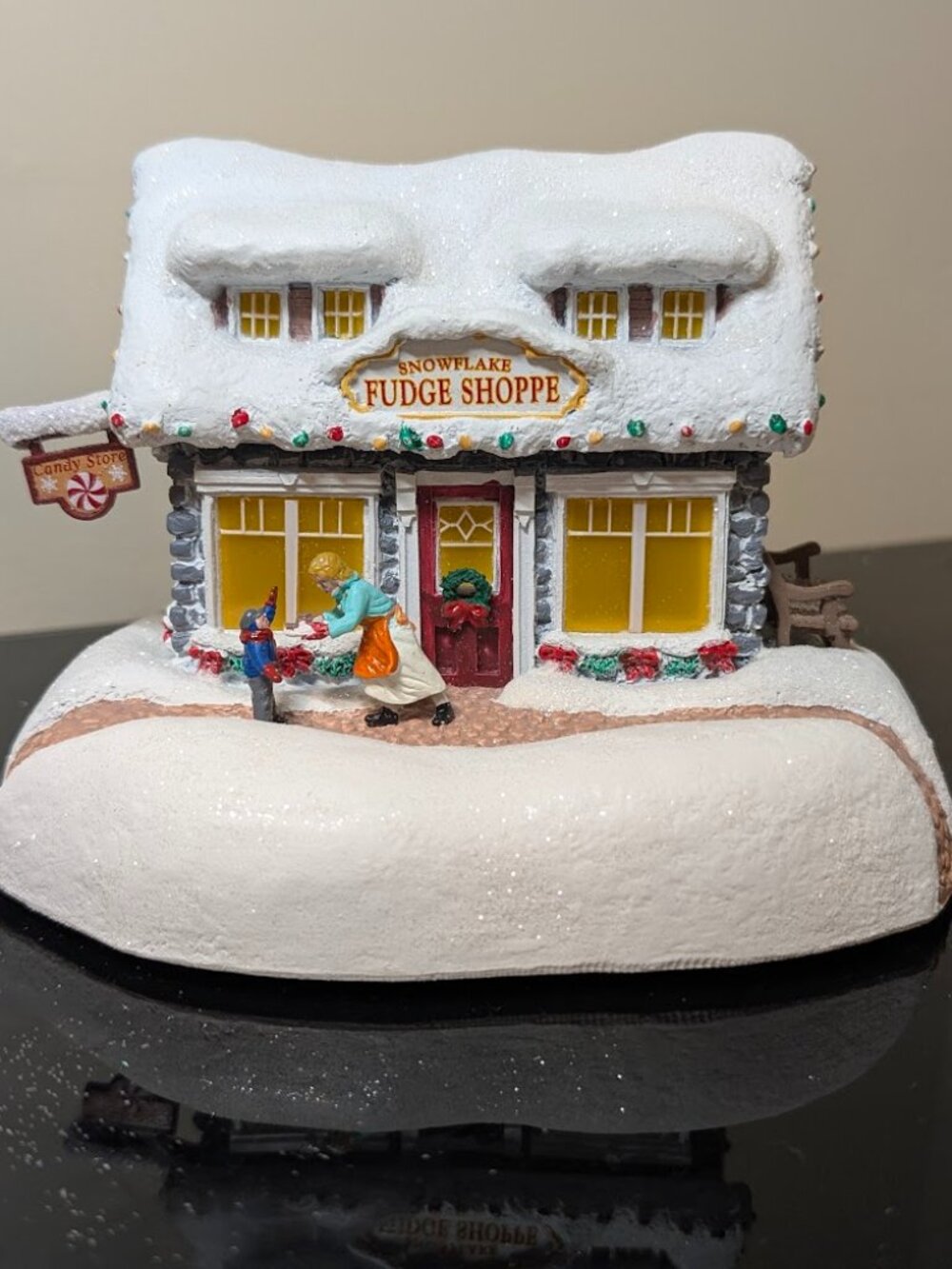 Thomas Kinkande Snowflake Christmas Village Fudge Shoppe